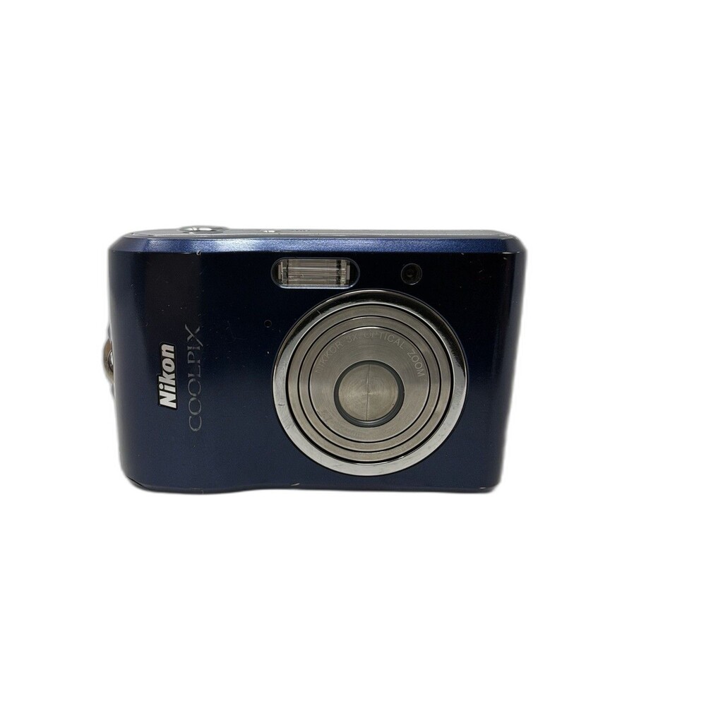 Nikon Coolpix L18 Blue Compact Digital Camera 8MP 3x Optical Zoom